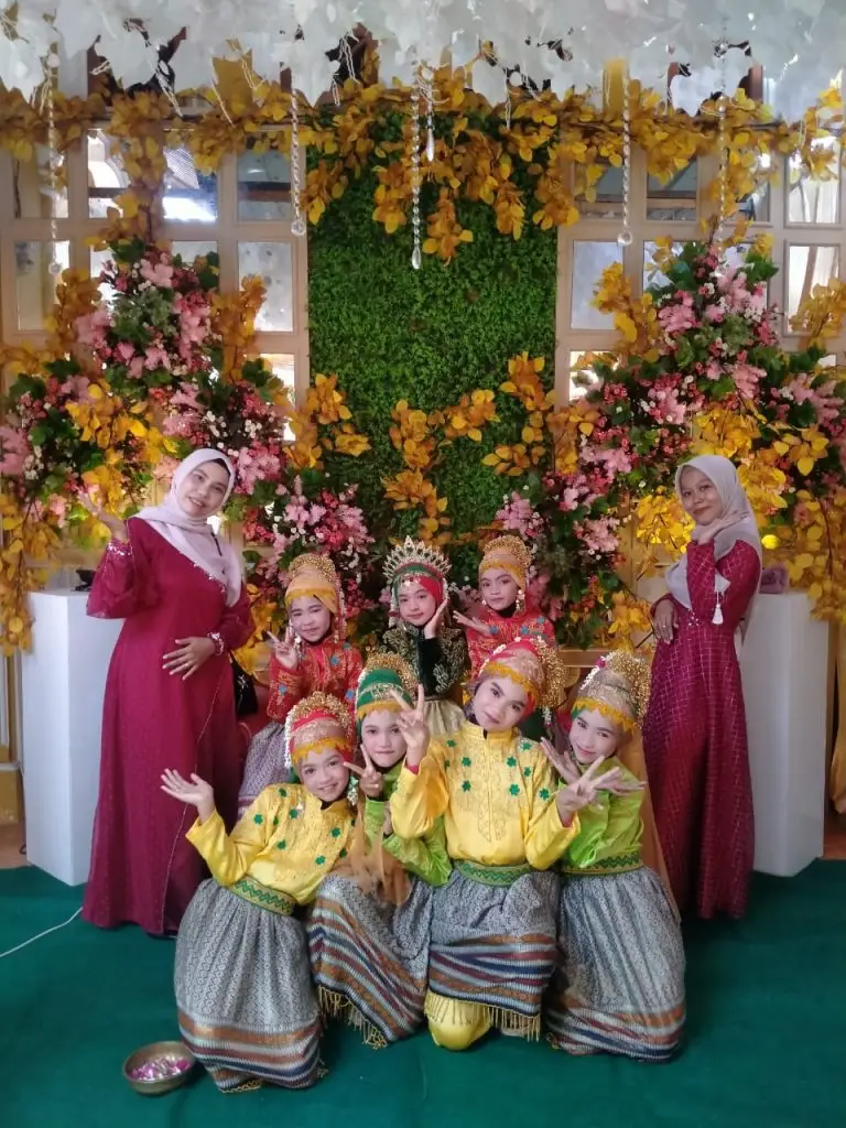 sanggar-seni-3-768x1024